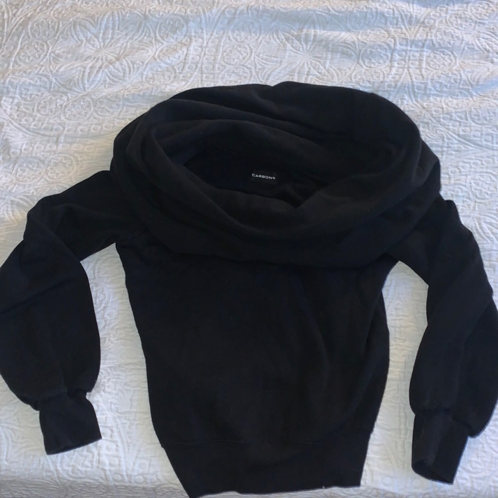 Carbon 38 sweater